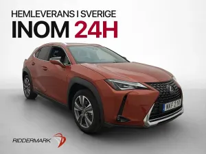 Lexus UX 2021